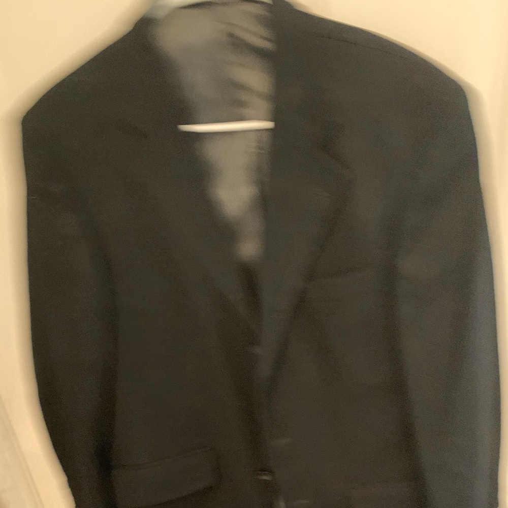 Men’s Black sport coat by Oscar Delarenta - Picture 2 of 8